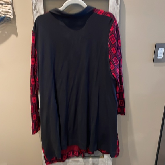 Alembika Tunic - Picture 3 of 5